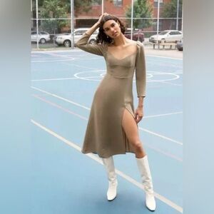 Aritzia Wilfred Tulum Dress in Pine Bark